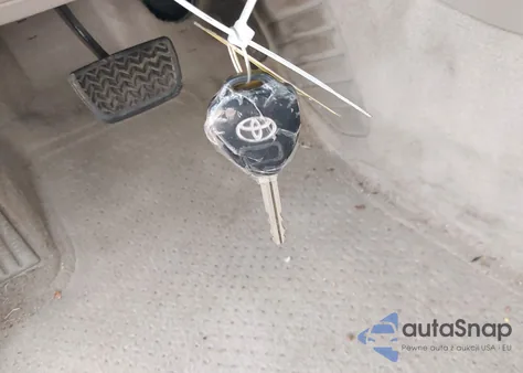 2010 Toyota Camry Se/Le/Xle z USA, uszkodzony, nr VIN 4T1BF3EK4AU029865